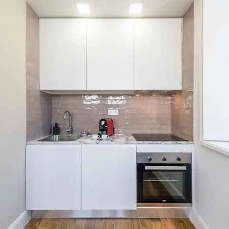 アパート Frei Yellow